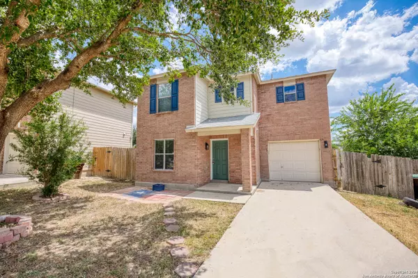 8010 PALMETTO PL, San Antonio, TX 78254-5425