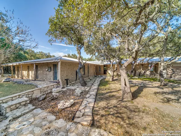 110 ALTA DR, Boerne, TX 78006-8500