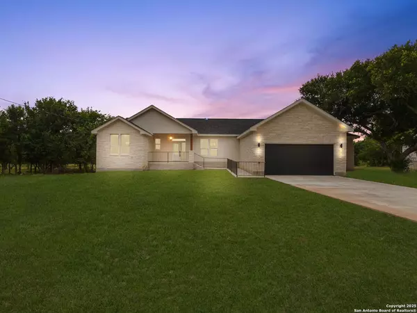 Bulverde, TX 78163,7022 CIRCLE OAK DR