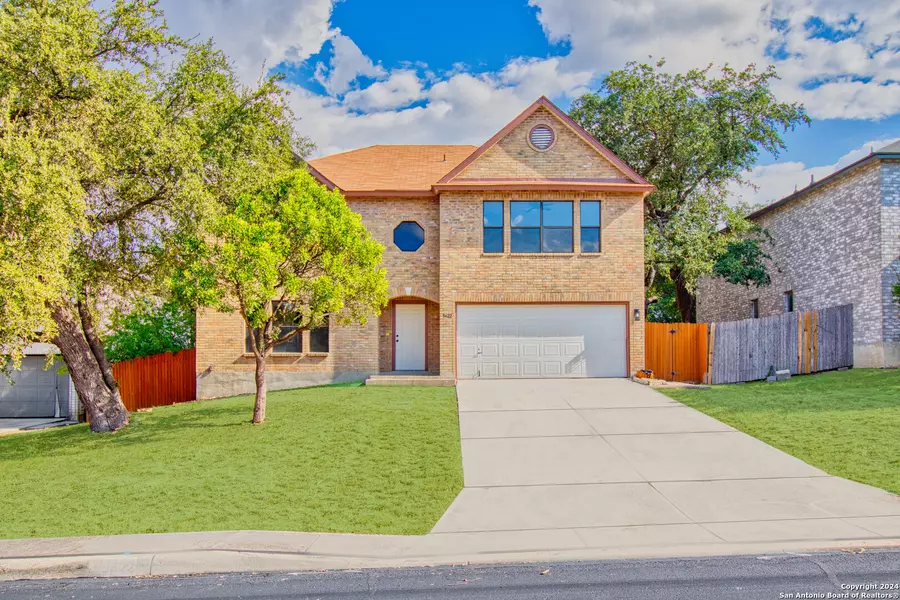 8622 CROSS SPRING, San Antonio, TX 78251-2563