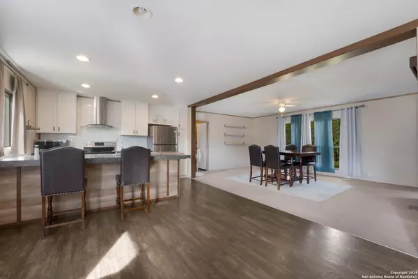 San Marcos, TX 78666-2173,125 SKYLINE RDG