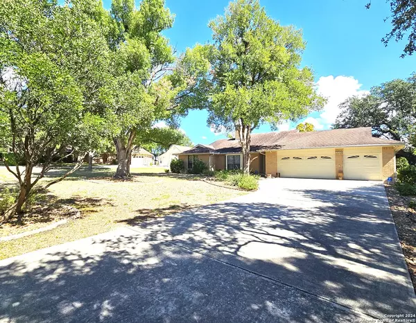 1832 GREEN VALLEY RD,  Cibolo,  TX 78108