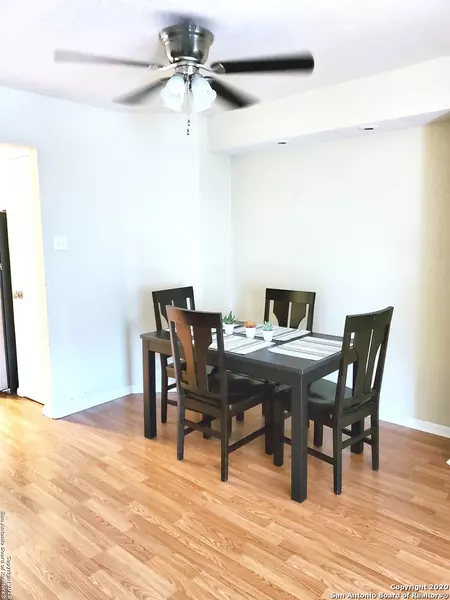 6611 SOUTHPOINT ST UNIT 106, San Antonio, TX 78229-4746