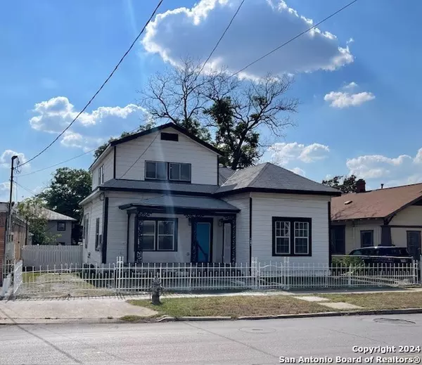 1607 PINE ST, San Antonio, TX 78208-1143