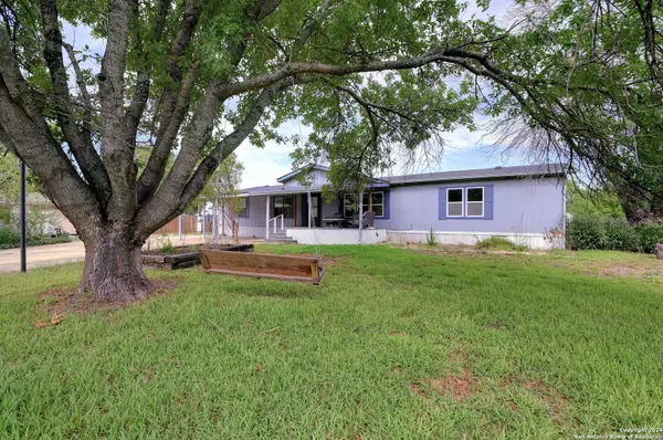 15119 PIONEER WAY, San Antonio, TX 78245-9661