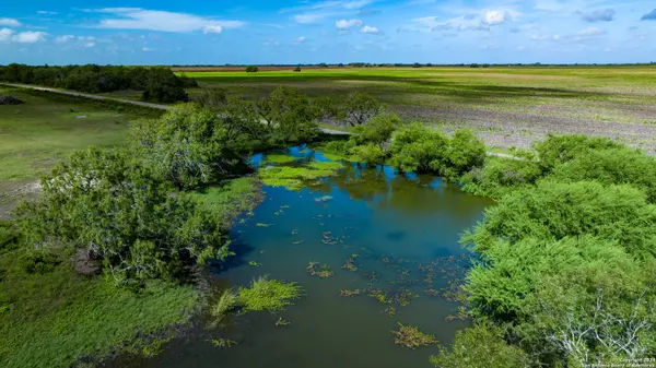 Beeville, TX 78102,1950 FM 796