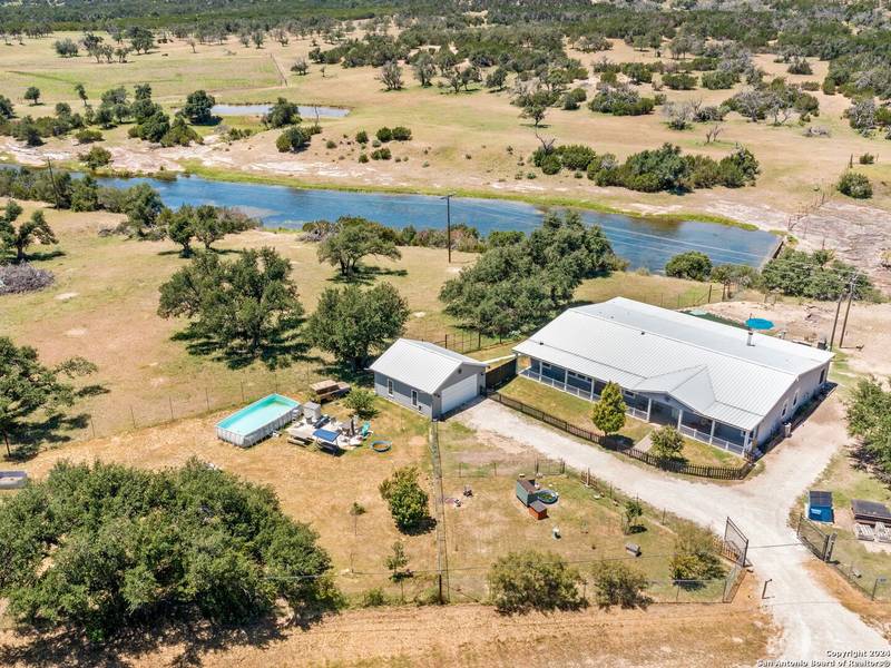 11890 Ranch Road 965, Fredericksburg, TX 78624