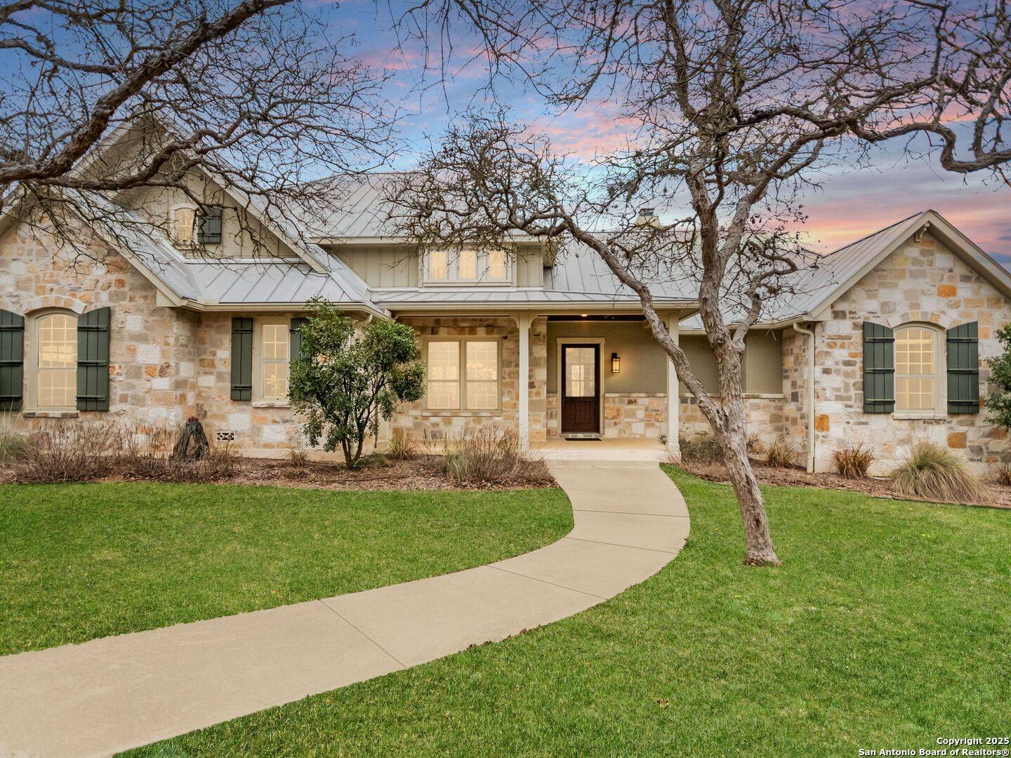 208 Hoskins TRL, Boerne, TX 78006