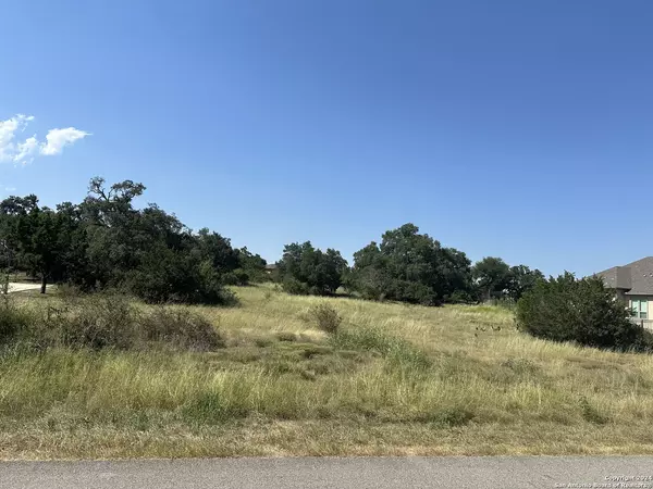 New Braunfels, TX 78132-2675,612 CROSS OAK