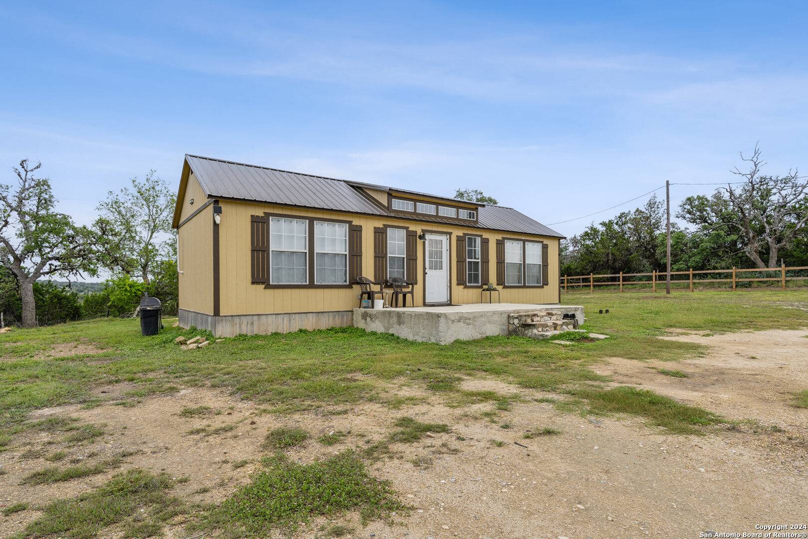 Bandera, TX 78003,363 MOUNTAIN VIEW TRL