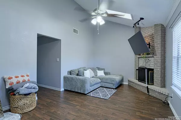 San Antonio, TX 78232-3130,2410 WILD TURKEY UNIT 2410