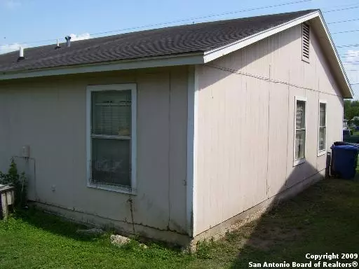 San Antonio, TX 78220-4102,627 I ST UNIT 1