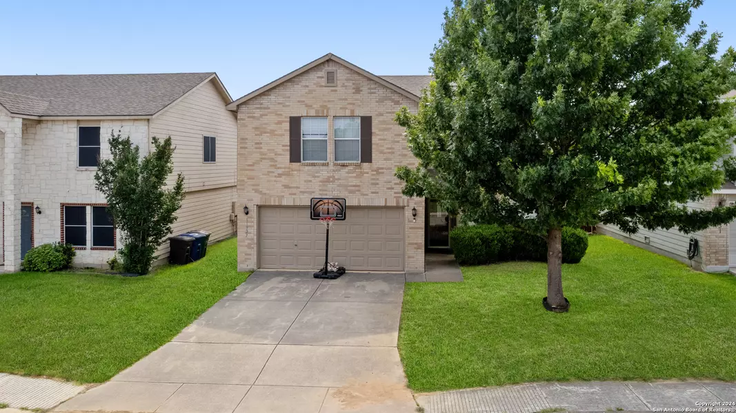 11927 RANCHWELL CV, San Antonio, TX 78249-3938