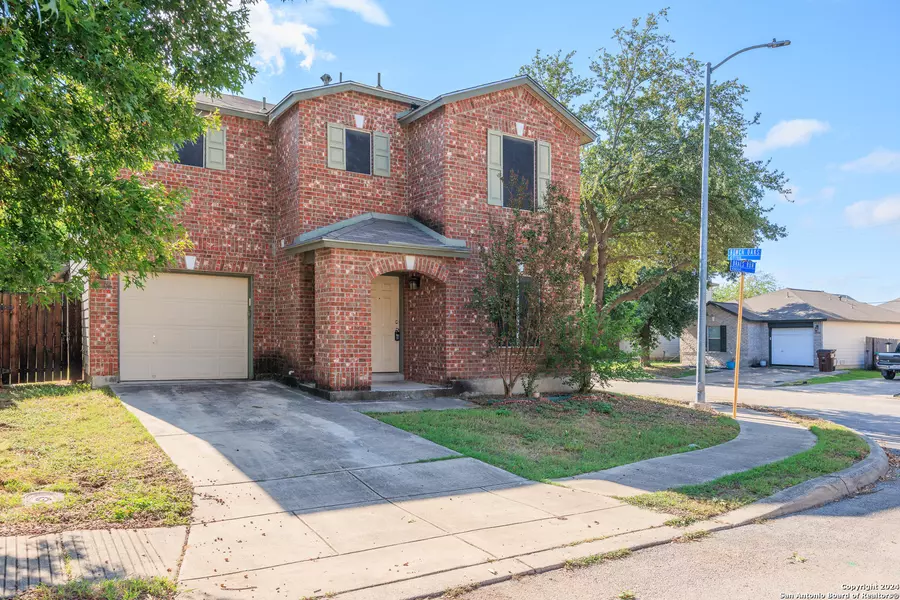 8006 BRAES RUN, San Antonio, TX 78254-5373