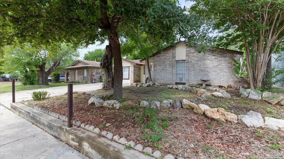 San Antonio, TX 78228-3522,5619 Kingswood Street