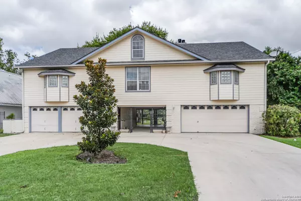 Mcqueeney, TX 78123-3417,142 SPYGLASS RD