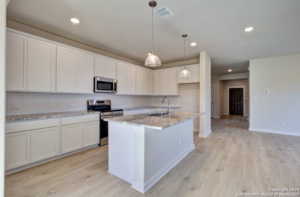 New Braunfels, TX 78130,3664 Meteor Road