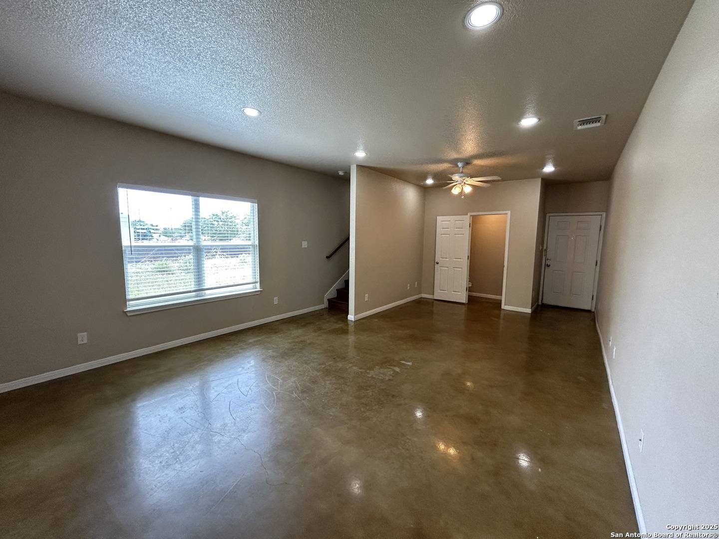 New Braunfels, TX 78130-2890,585 ADVANTAGE DR
