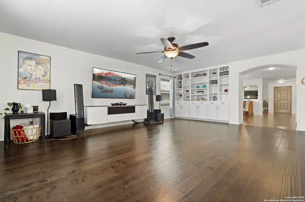 Cibolo, TX 78108,156 Foxglove Pass