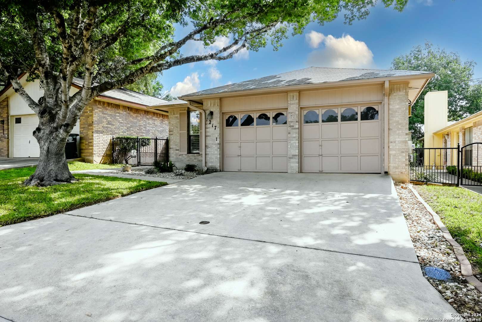 New Braunfels, TX 78130,1217 Bluff Creek