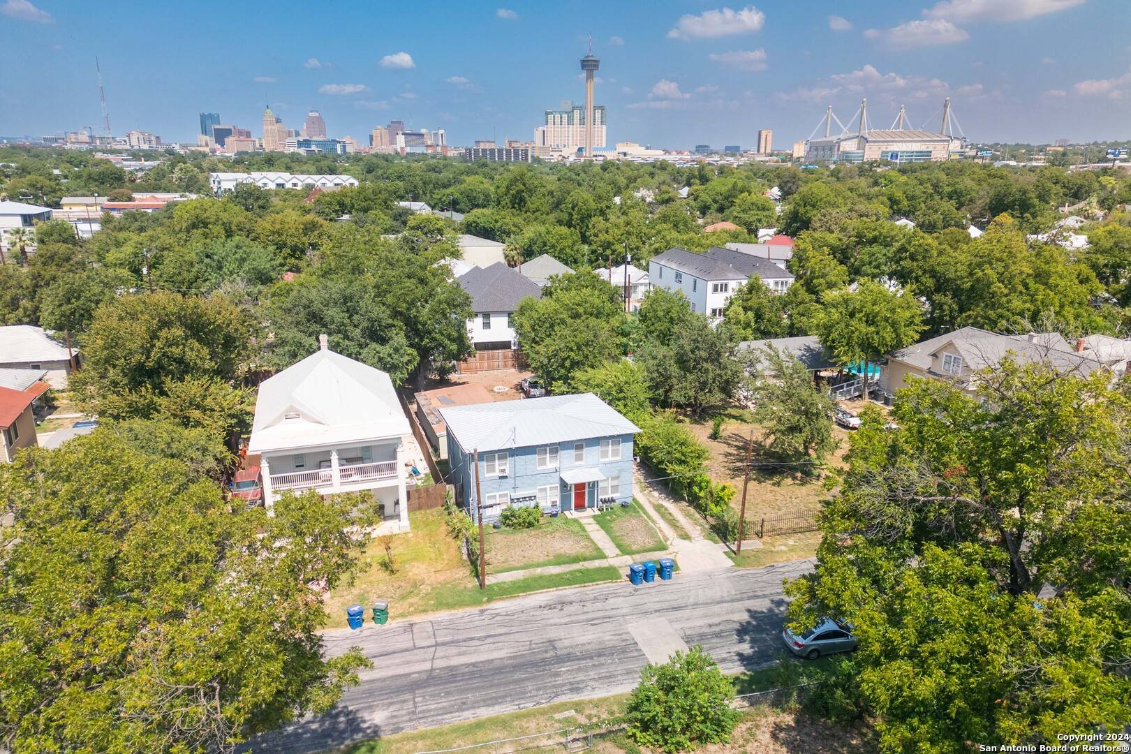 San Antonio, TX 78210-1663,217 LOTUS ST