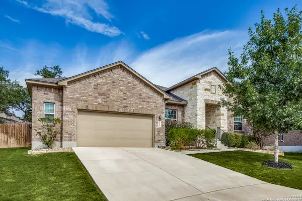 233 LUDWIG DR, Boerne, TX 78006-3263