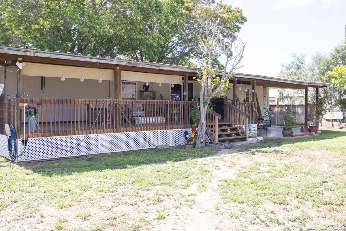 Brackettville, TX 78832,144 SHAFTER