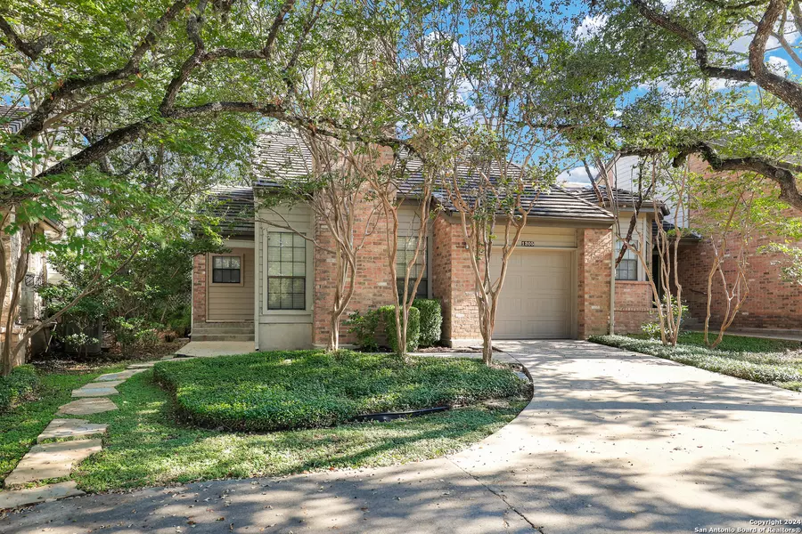 1205 GOLDEN POND UNIT 203, San Antonio, TX 78248-1533