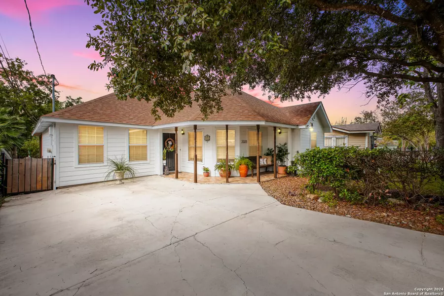 3322 W POPLAR ST, San Antonio, TX 78228-6428