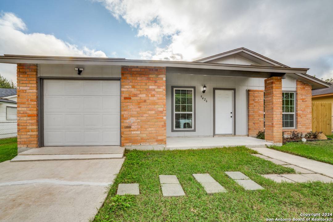 9426 HINDI ST, San Antonio, TX 78224-2702