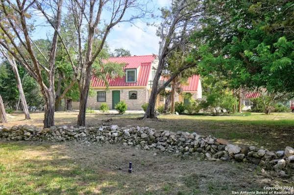 125 Catalina Court, Kerrville, TX 78028