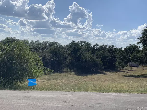 1181 GRAND PASS, Canyon Lake, TX 78133