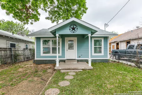 San Antonio, TX 78207,3223 Travis St