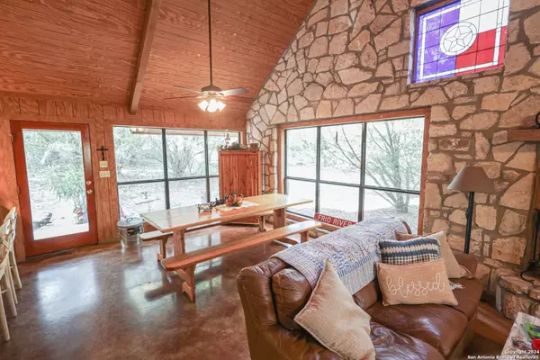 Concan, TX 78838,1177 RIVER RD