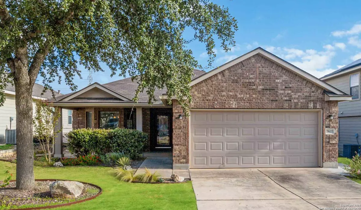 Converse, TX 78109,7927 HATCHMERE CT