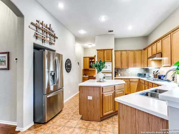 San Antonio, TX 78258-4872,215 Roan Spring