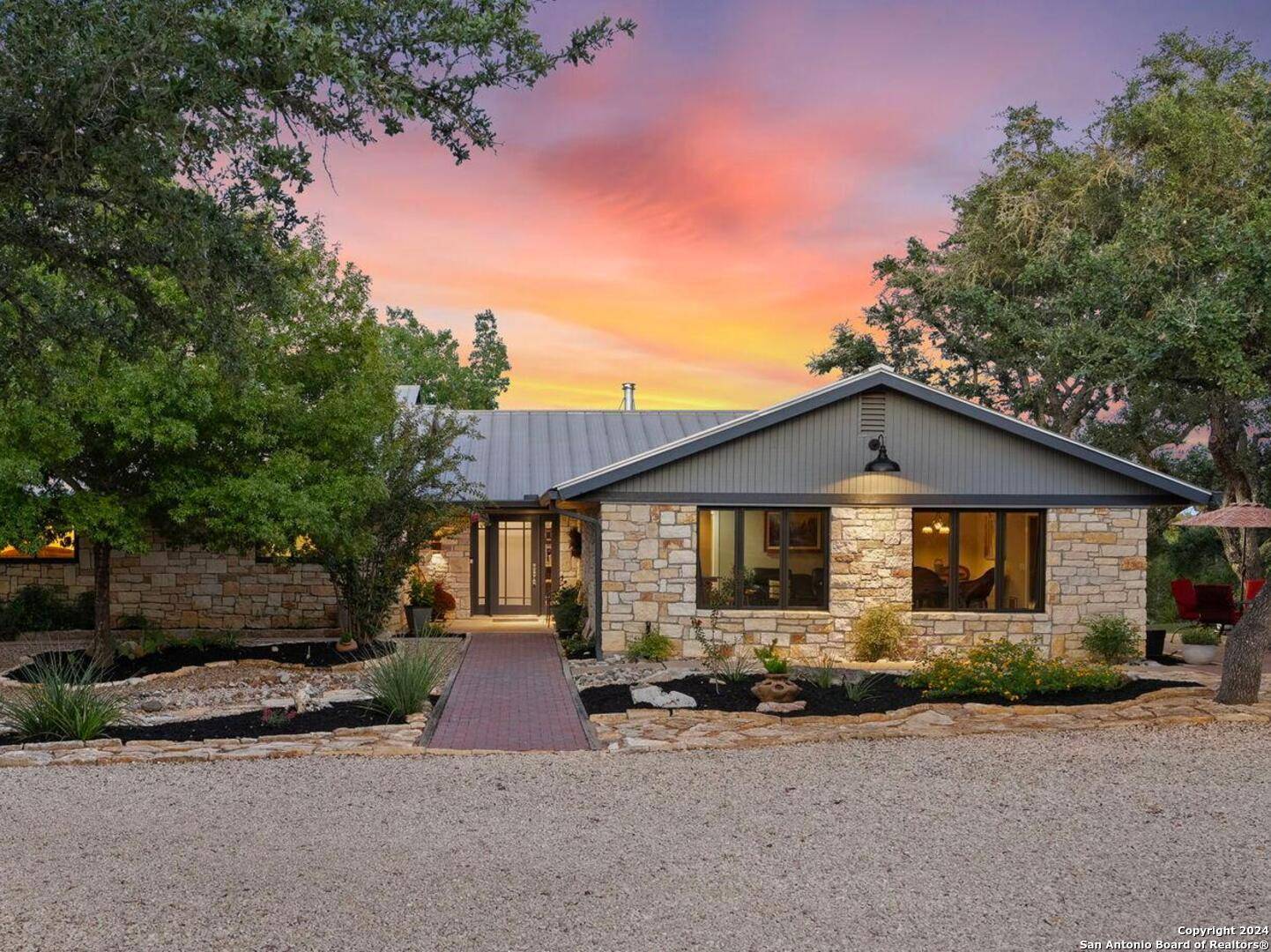801 Deer Run, Wimberley, TX 78676