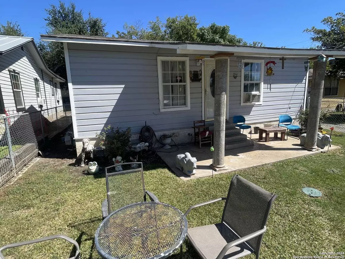 San Antonio, TX 78228-6122,424 SAN HORACIO AVE