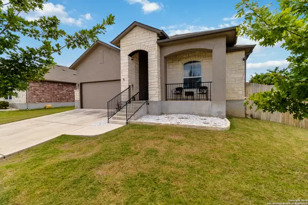 2174 FLINTSHIRE DR, New Braunfels, TX 78130-5066