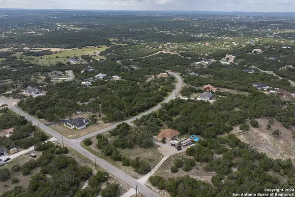 Fischer, TX 78623,861 Rutherford