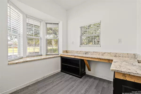 Poteet, TX 78065,342 Hickory Rd