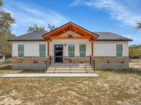 22954 HICKORY SHADOW,  Elmendorf,  TX 78112-6212