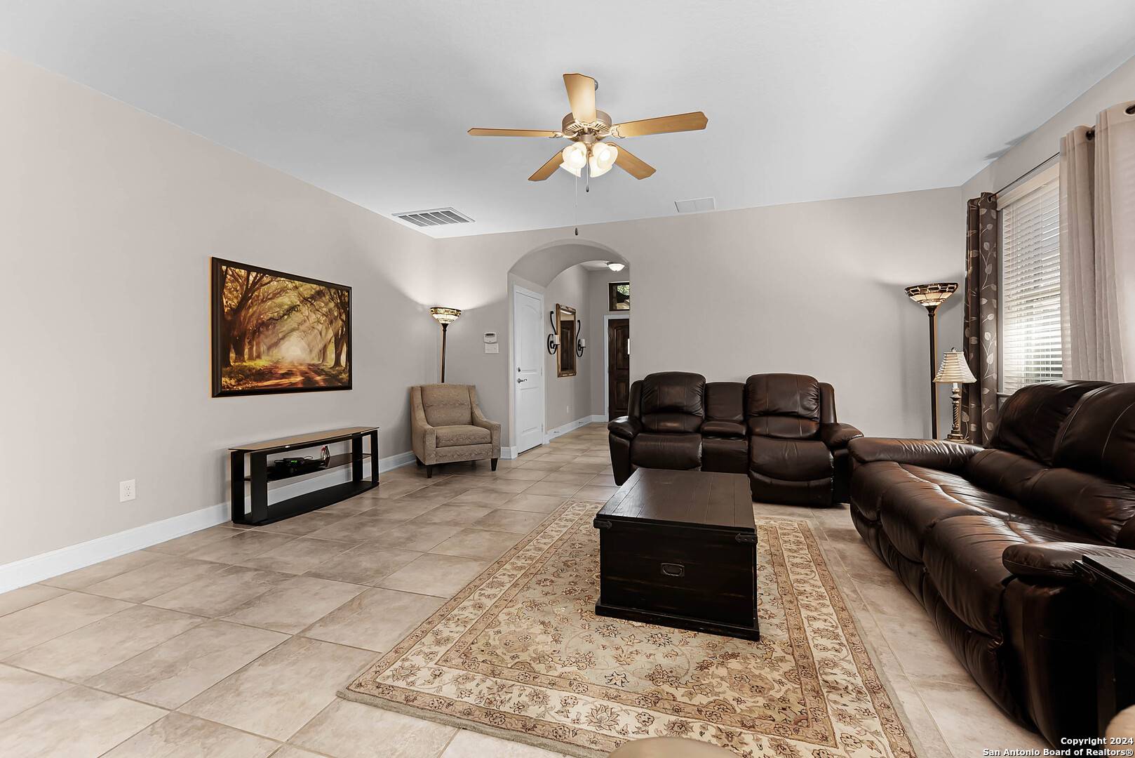 New Braunfels, TX 78130-1129,1176 LEGACY DR