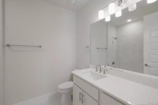New Braunfels, TX 78132,1182 Catnip