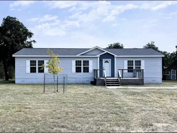 7823 PRONGHORN DR, Spring Branch, TX 78070-4048