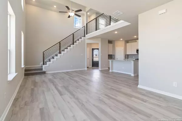 Elmendorf, TX 78112,16451 Ginger Crossing