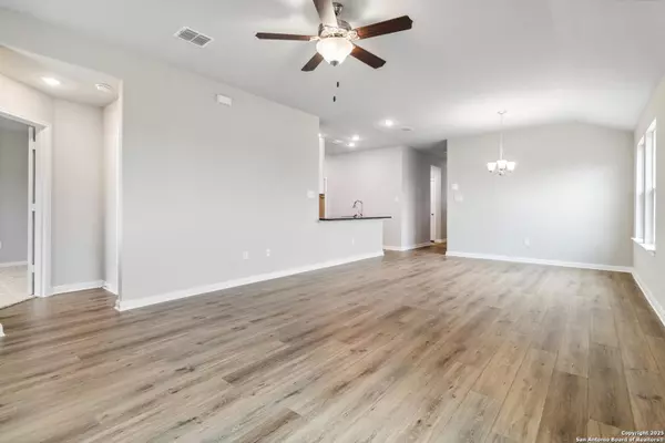 San Antonio, TX 78219,5919 Willow Point Blvd