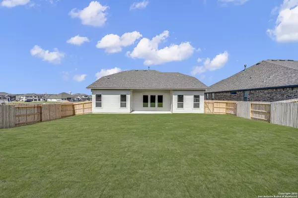 Cibolo, TX 78108,307 Canton Chase