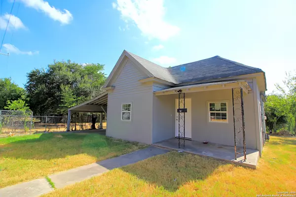 828 - 830 Walters, San Antonio, TX 78203