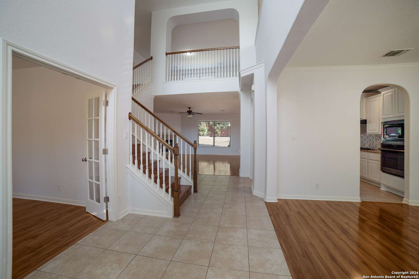 San Antonio, TX 78260-4379,827 TIGER LILY